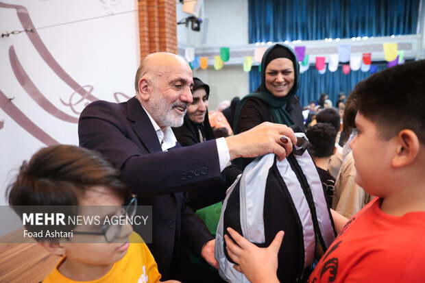 جشن ماه مهر و مهربانی در خیریه امدادگران عاشورا