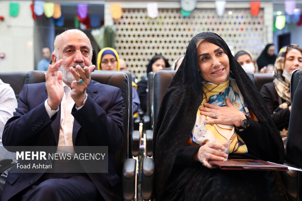 جشن ماه مهر و مهربانی در خیریه امدادگران عاشورا