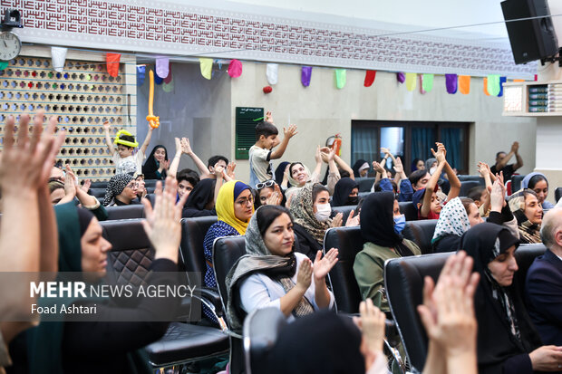 جشن ماه مهر و مهربانی در خیریه امدادگران عاشورا