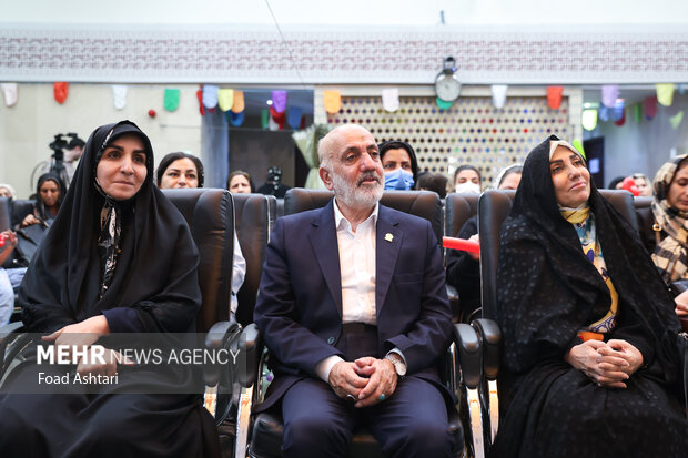 جشن ماه مهر و مهربانی در خیریه امدادگران عاشورا