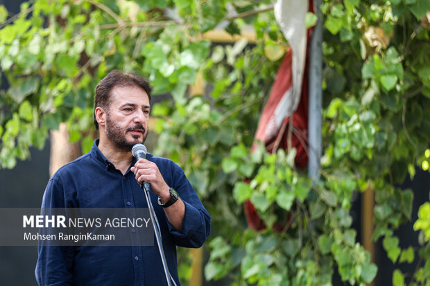 تشییع پیکر امید جهان