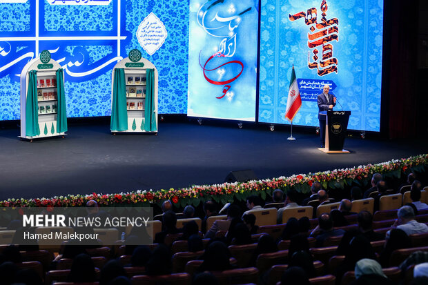 آیین رونمایی از مجموعه 30 جلدی استعمارشناسی ایرانی 56