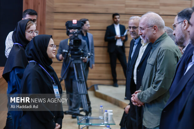 اولین همایش کار سوق حکمرانی داده محور 12