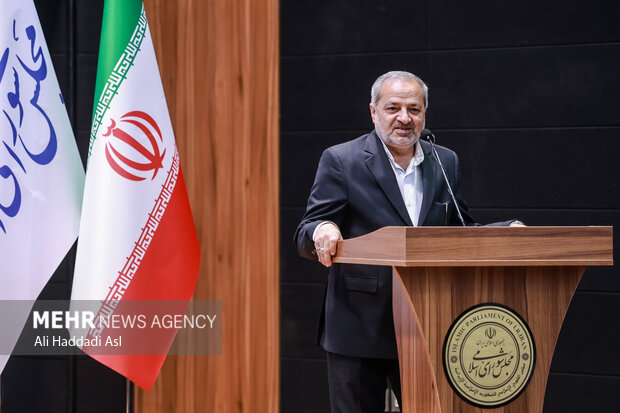 اولین همایش کار سوق حکمرانی داده محور 14