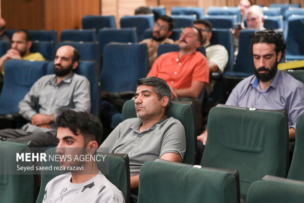صد و دوازدهمین جلسه «حکمت سیاسی اسلام در قرآن» 9