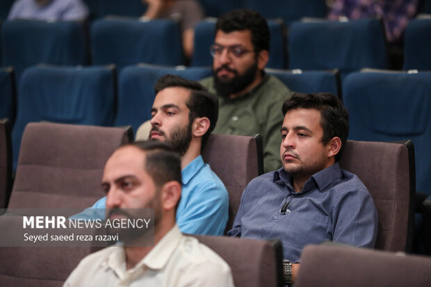 صد و دوازدهمین جلسه «حکمت سیاسی اسلام در قرآن» 18
