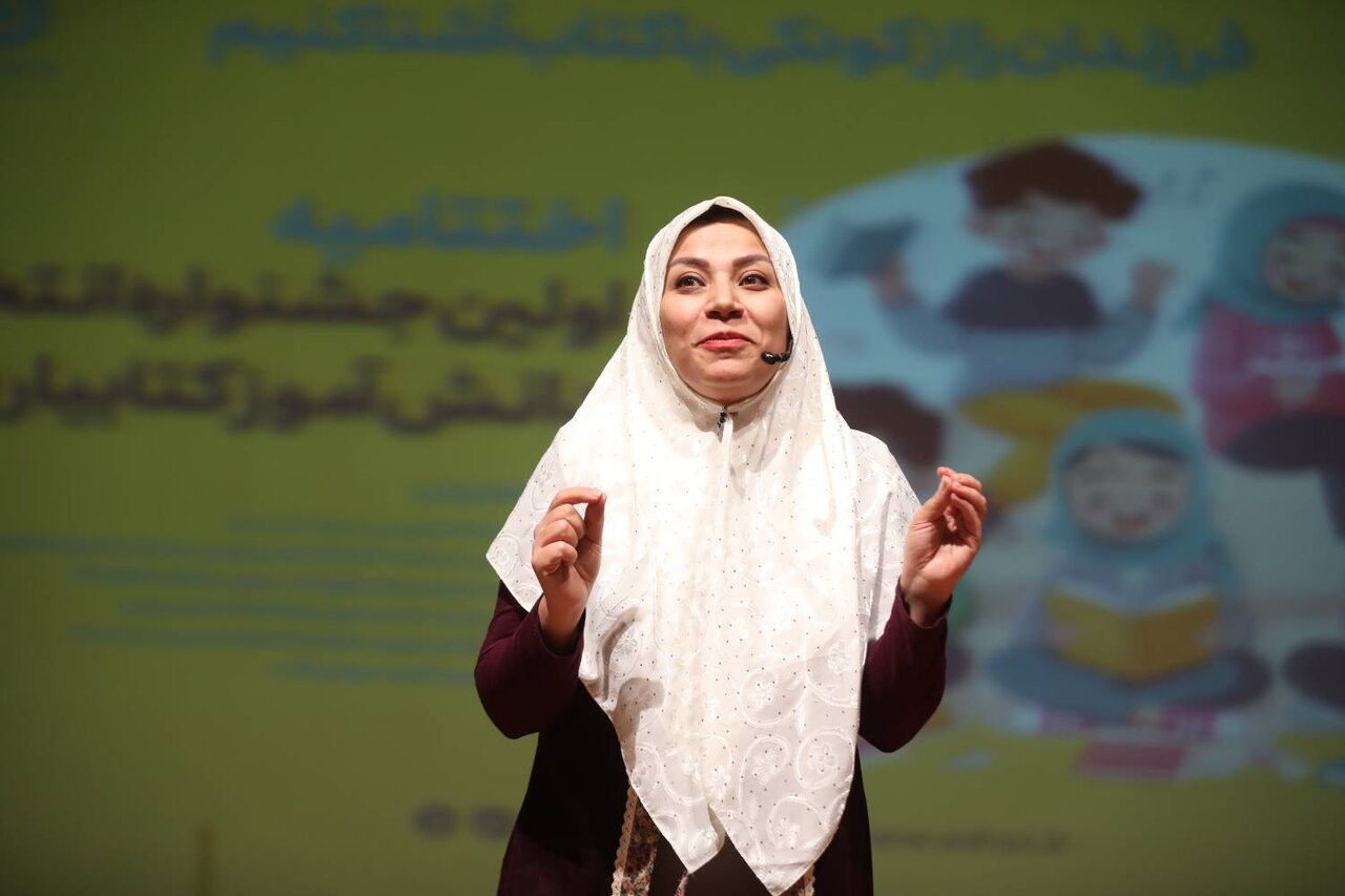 قصهگویی کلید پرورش کودک کتابخوان