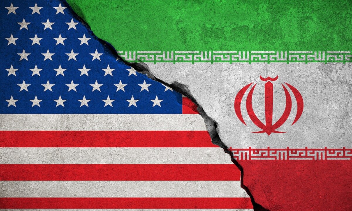 جوش دادن معامله، آزمون بزرگ ترامپ/تغییر رژیم در ایران واقع‌بینانه نیست