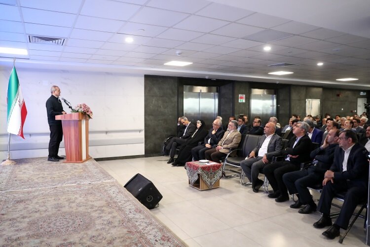 پزشکیان:باید بازنشستگان و نیازمندان بهترین خدمات درمانی را دریافت کنند پزشکیان:باید بازنشستگان و نیازمندان بهترین خدمات درمانی را دریافت کنند