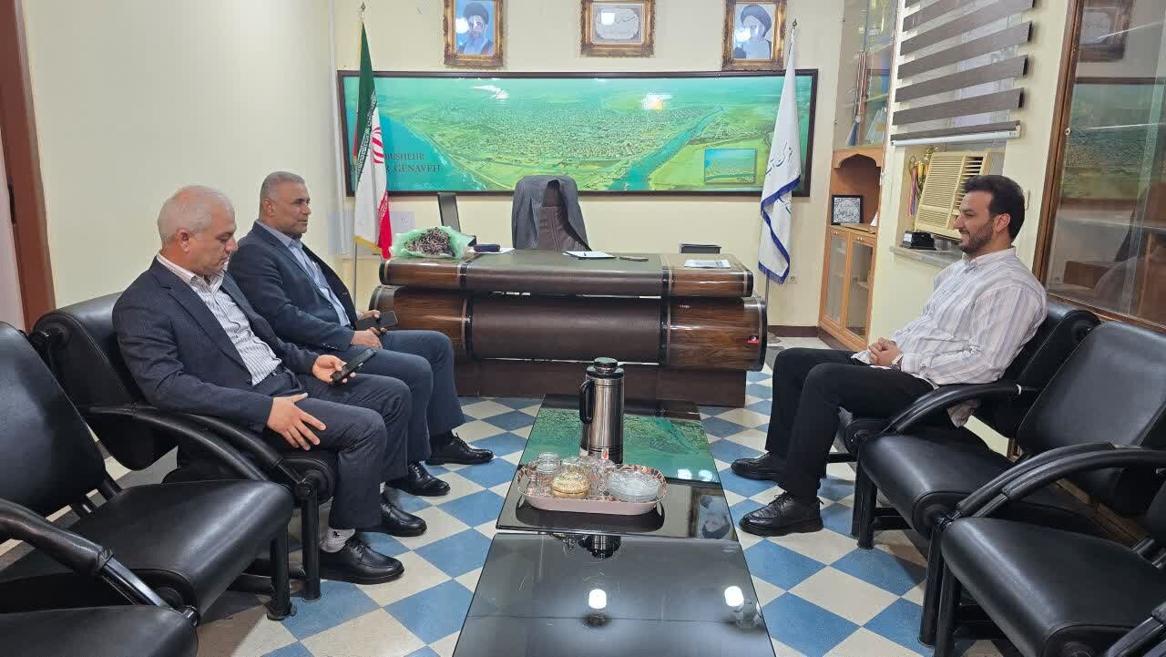 فرماندار گناوه: نگاه ویژهای به بانوان داریم