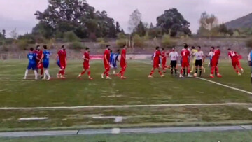 بازی فوتبال نساجی قائمشهر و شهرداری نوشهر