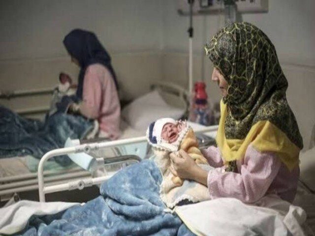کاهش مرگومیر مادران باردار در کردستان با اجرای طرح رصد و مراقبت جامع