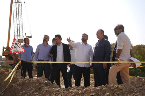 بازدید فرماندار تهران از طرح امتداد بزرگراه یادگار امام در تهران