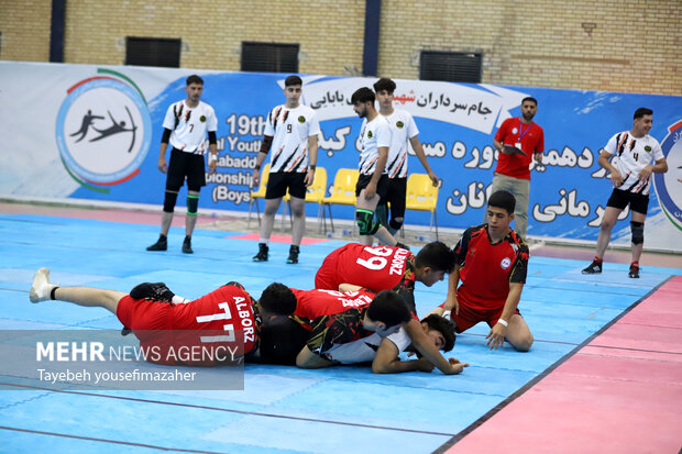 مسابقات کبدی قهرمانی جوانان کشور در همدان 41