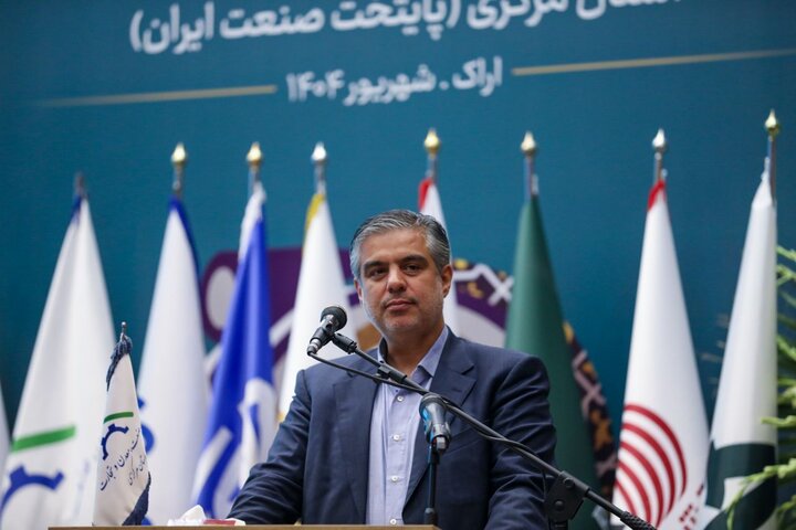 یک چهارم برق خورشیدی کشور در استان مرکزی تولید میشود