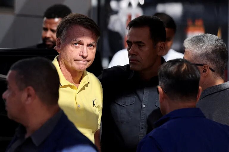 برزيل،جمهور،رئيس،سكسكه،كودتا،جراحي،منتقل