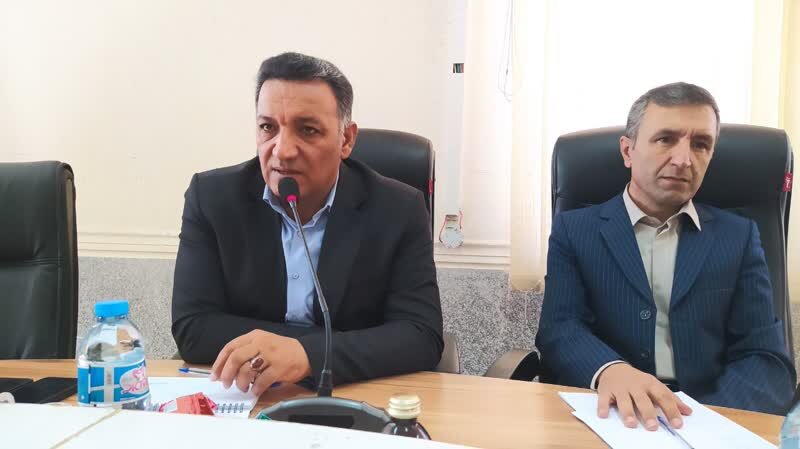 فروش انگور در دهدشت با سه قیمت متفاوت؛اقتدار در کنترل بازار وجود ندارد
