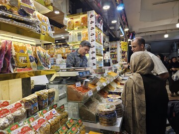 مشهد میان زیارت و تولید؛ جایی که اقتصاد هویت شهری می‌یابد