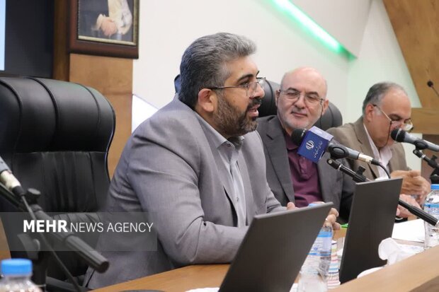 خدمات خیرین سلامت سرمایهگذاری برای جامعهای سالم است