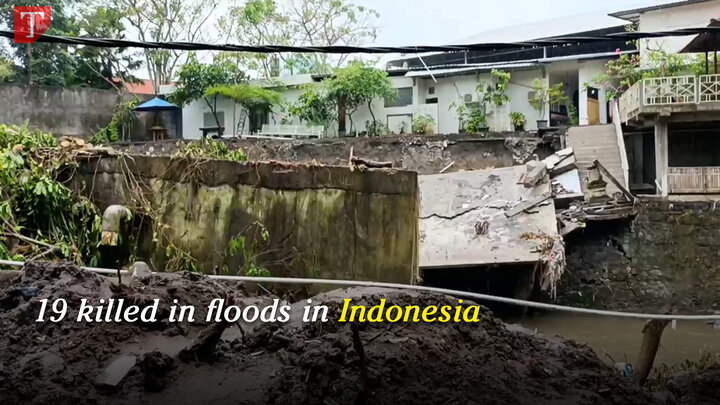 19 dead following floods in Indonesia