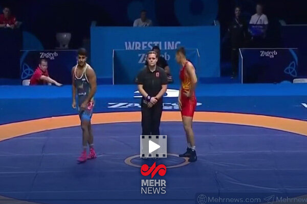 فرخی با شکست حریف چینی استارت زد فرخی با شکست حریف چینی استارت زد