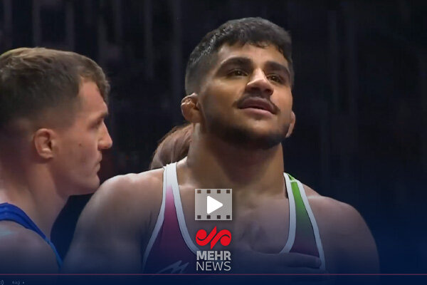 فرخی با امتیاز عالی به نیمه نهایی رفت فرخی با امتیاز عالی به نیمه نهایی رفت