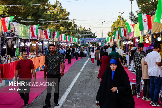 هشتمین جشنواره ملی انگور در ارومیه