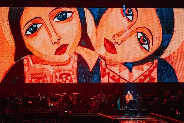 با هم برای فلسطین؛ دهها چهره مشهور بریتانیایی روی صحنه رفتند با هم برای فلسطین؛ دهها چهره مشهور بریتانیایی روی صحنه رفتند