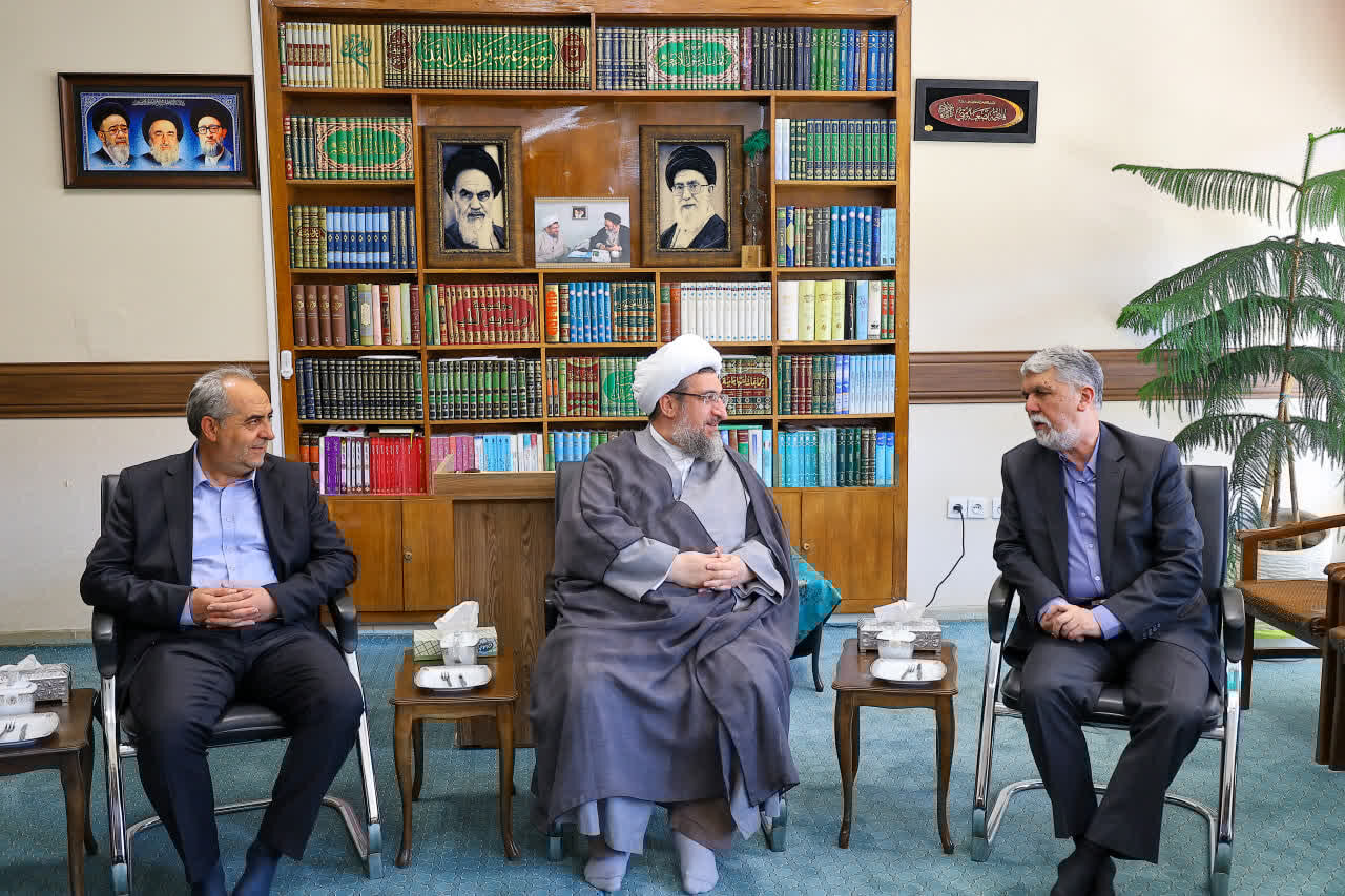 دیدار وزیر فرهنگ و ارشاد اسلامی با نماینده ولی فقیه در آذربایجانشرقی