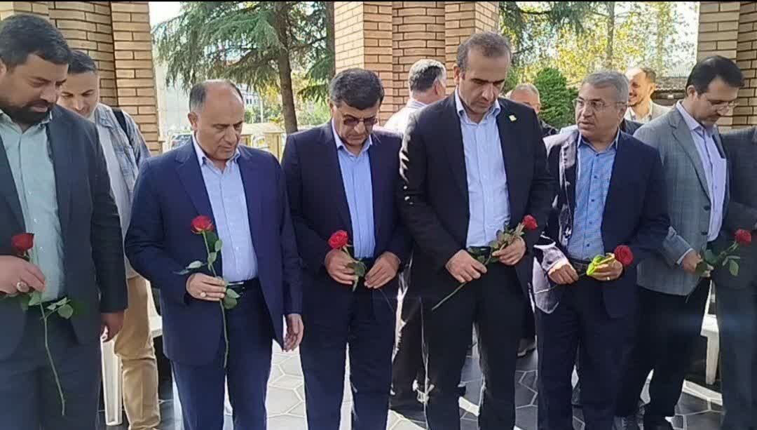 مراسم بزرگداشت استاد محمد معین با حضور چهره‌های فرهنگی در آستانه