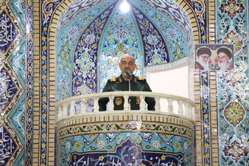 اتحاد مردم، سد محکمی برابر توطئه‌های دشمن است