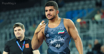 Iran’s Farrokhi collects gold at 2025 World Wrestling Championships