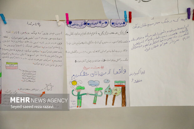 نمایشگاه آثار هنری مردمی در کمپین ملی «دست‌مریزاد»