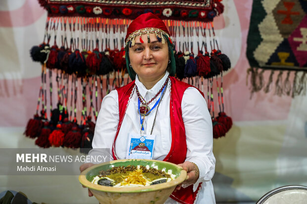 جشنواره ملی آش و صنایع دستی