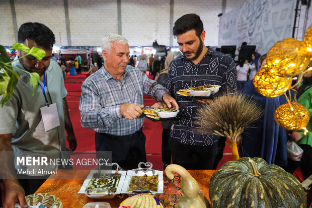 جشنواره ملی آش و صنایع دستی