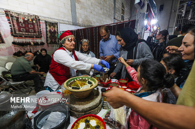 جشنواره ملی آش و صنایع دستی