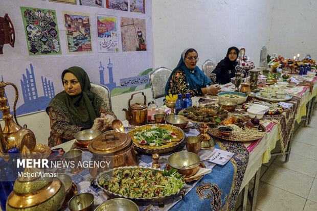 جشنواره ملی آش و صنایع دستی