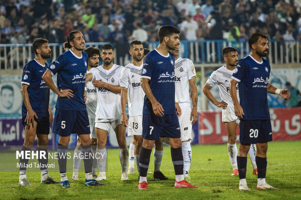 لیگ برتر فوتبال - ملوان و گل گهر 11