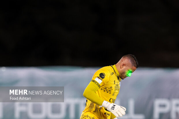 دیدار فوتبال تیمهای چادرملو و پرسپولیس 20