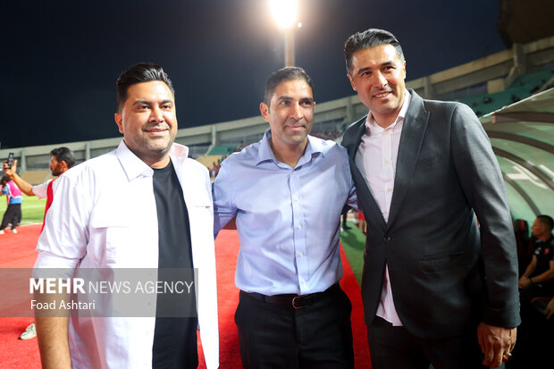دیدار فوتبال تیمهای چادرملو و پرسپولیس 4