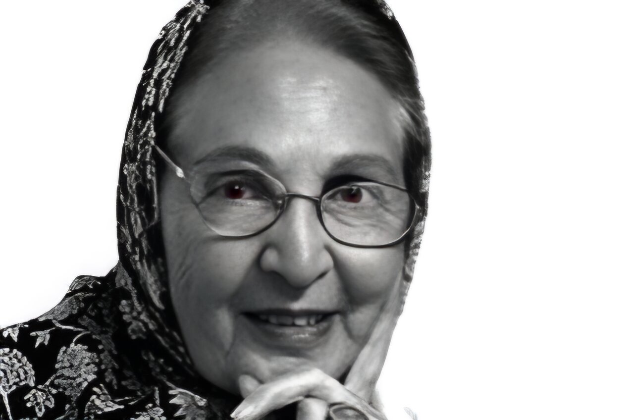 ثمینه باغچه‌بان؛ پلی میان دنیای سکوت و دنیای کلمات