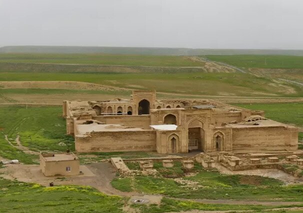 Bir zamanlar komşu ülkelerdeki tüccarların uğrak noktası olan İran kervansarayları