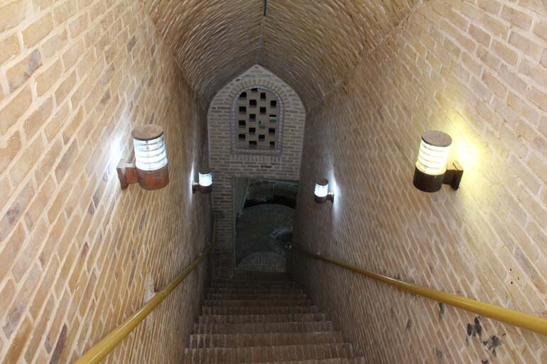 قنات دوطبقه مون؛ جهانی که در خطر خاموشی است