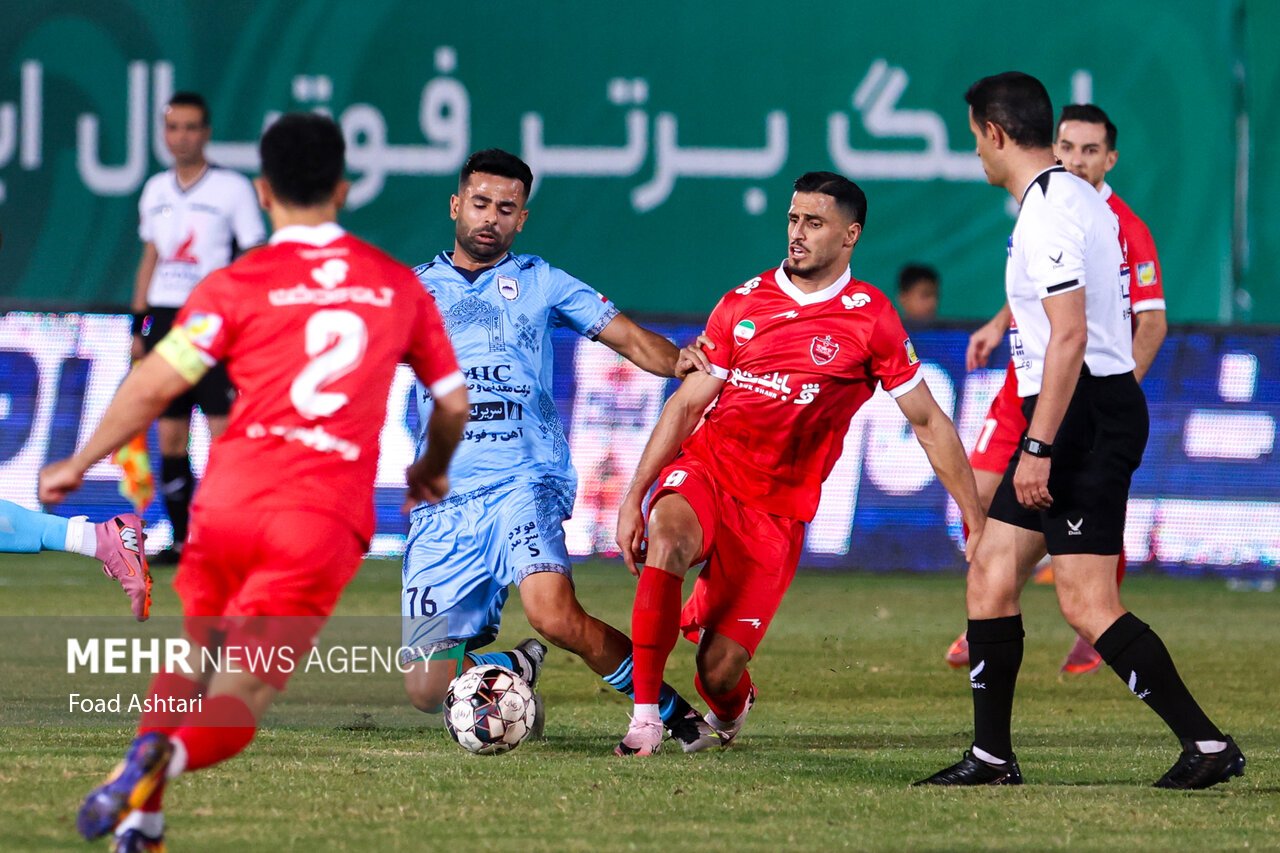 رستگاری تراکتور با شوک به سپاهان؛ «حیا» کلیدواژه استقلال و پرسپولیس!