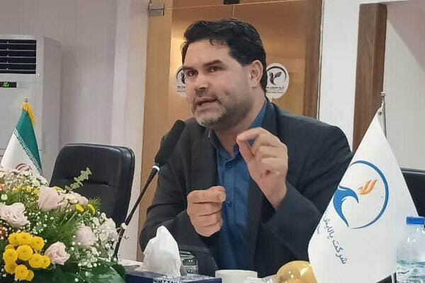 کلهر: استعدادیابی اولویت باشگاه نفت است / امیدوارم الگوی حرفهای شویم 2