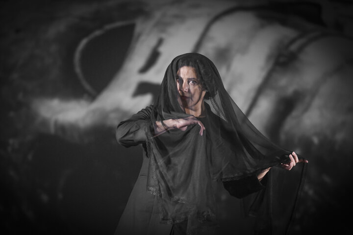 شبنم مقدمی با «بازیهای شبانه» به صحنه میرود