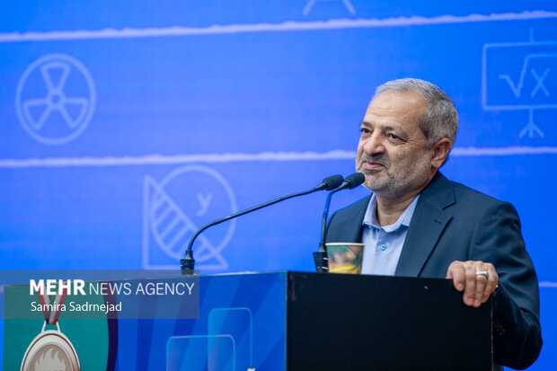 تجلیل از مدال آوران المپیاد 2025 15