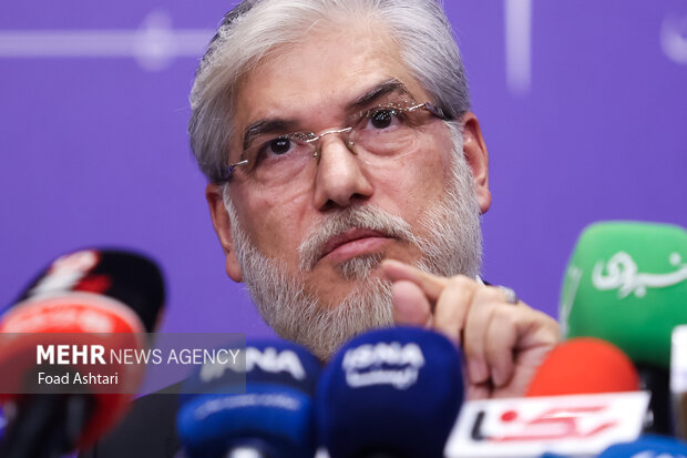نشست خبری وزیر علوم، تحقیقات و فناوری