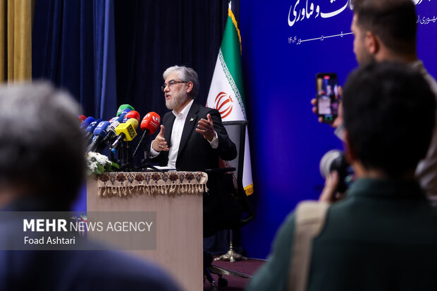 نشست خبری وزیر علوم، تحقیقات و فناوری
