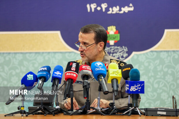 نشست خبری گرامیداشت چهل و پنجمین سالگرد هفته دفاع مقدس 11
